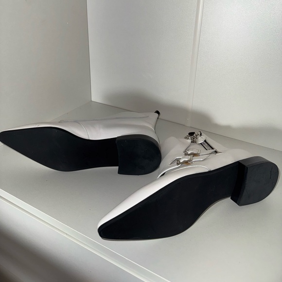 Louis Vuitton Jumble Flat Ankle Boots White Size EU 37 - Picture 11 of 16